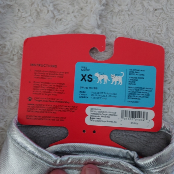 Boots & Barkley Metallic Silver Dog Vest XS - Picture 4 of 4